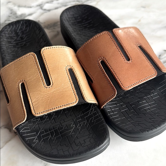 SAS Shoes - SAS Edge Float Sunstone Slide Sandal Flip Flop Women’s Size 9